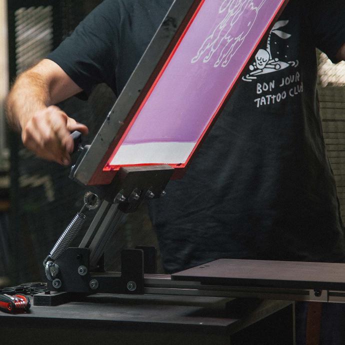 Screen printing press 