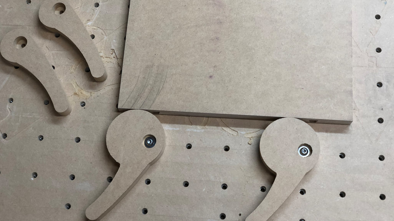 Excentric CNC clamps Homemade excentric clamps used on a CNC milling machine