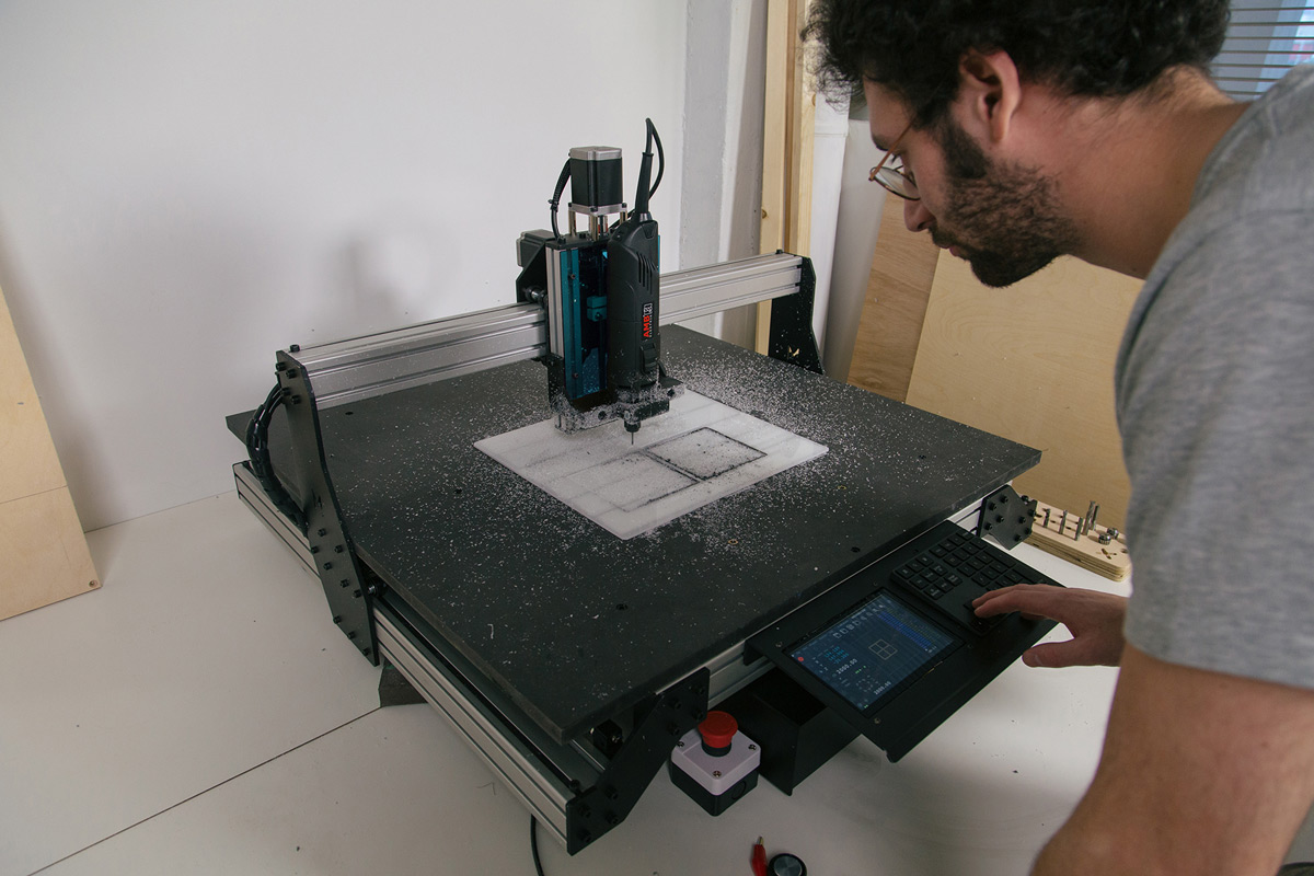 CNC machine for beginner: workspace